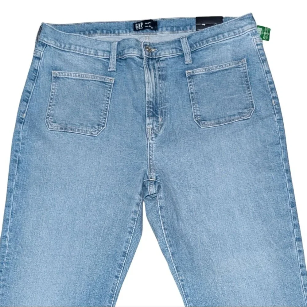 NWT Gap High rise 70's flare medium wash stretch throwback patch pocket size 20